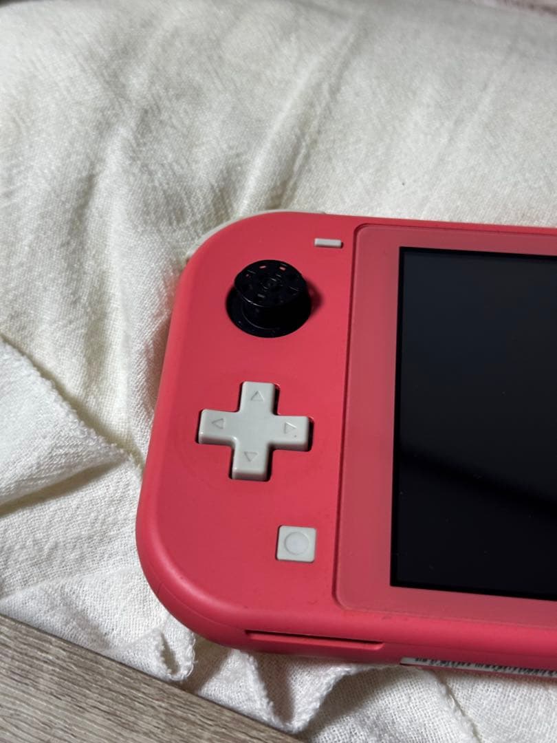 Switch Lite Coral 本体のみ