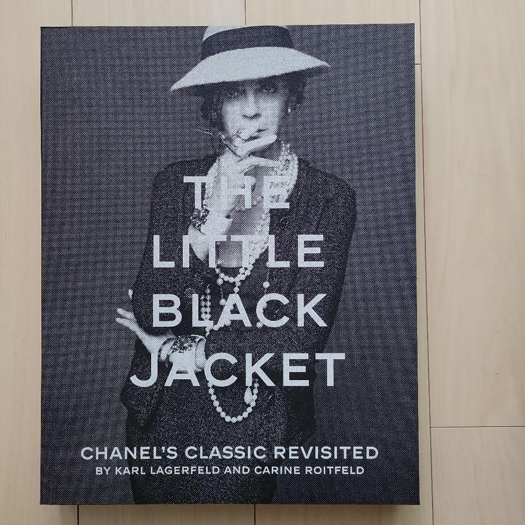 The Little Black Jacket 写真集 シャネル