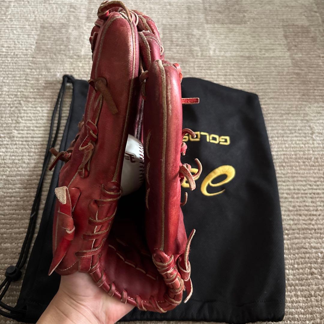 硬式野球グローブ ゴールドステージ 収納袋付き