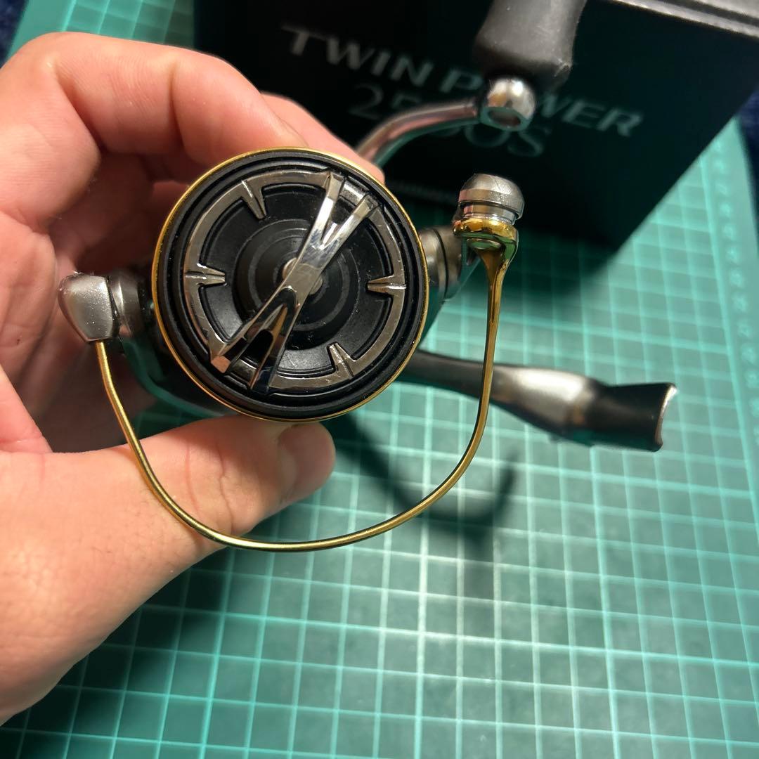 15ツインパワー　2500s