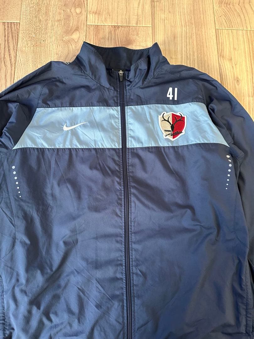 非売品 鹿島アントラーズ NIKE チームスタッフ支給ウェア