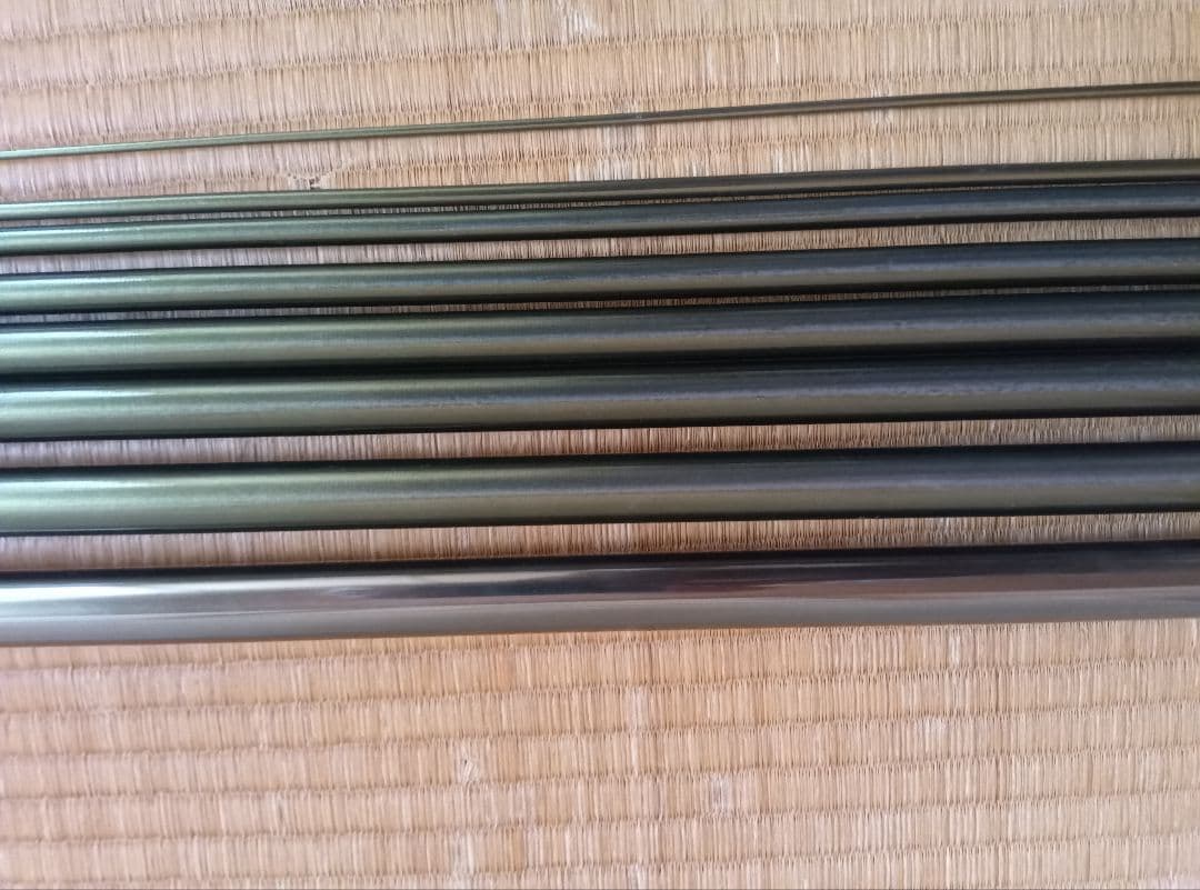 鮎竿　ダイワ銀影　エアトルク1―90SX　全長9m　替穂先、竿袋、ロッドケース付