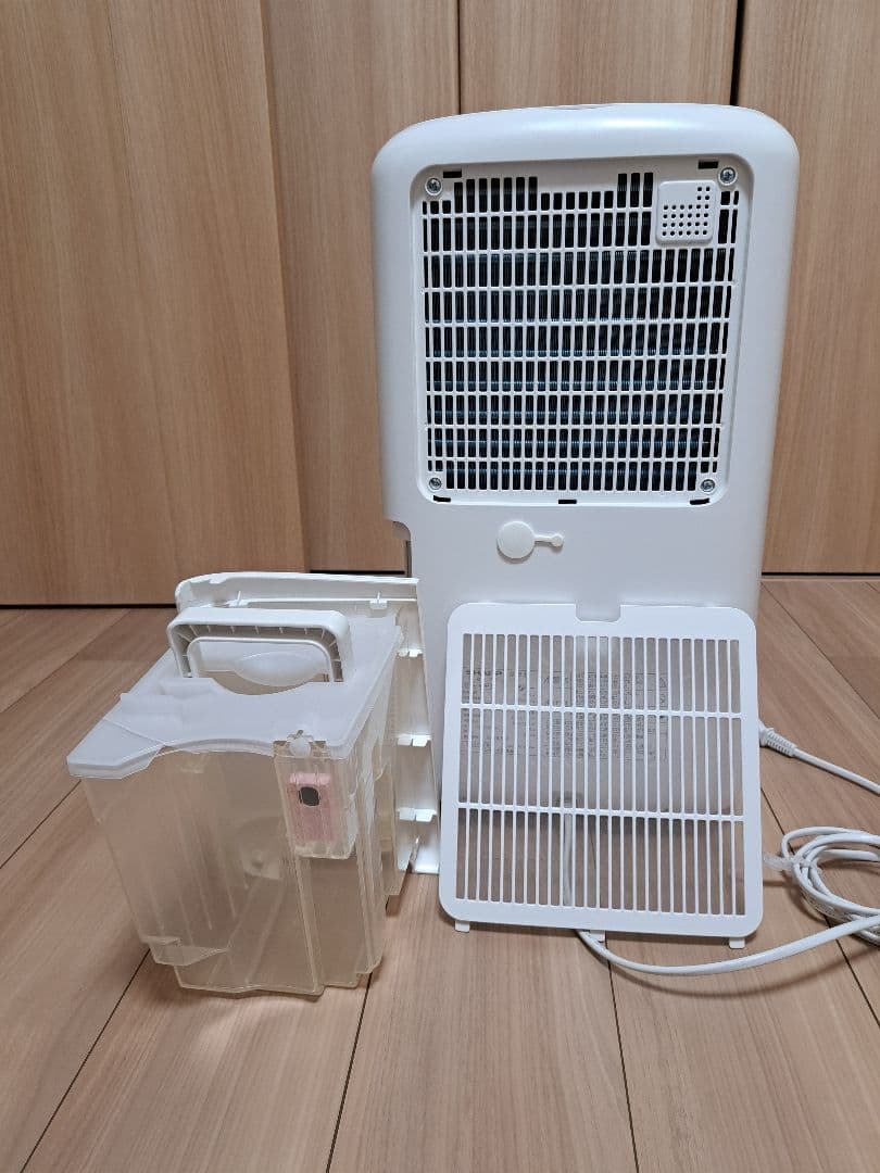 シャープ 除湿機 2020年製 CV-L71-W 衣類乾燥