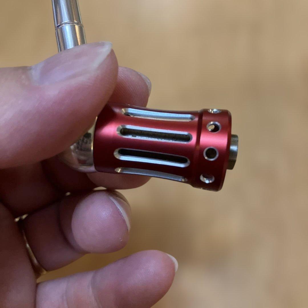 美品　スタジオオーシャンマーク　ダイワ用　シングルハンドル　ゴメクサス　スタンド