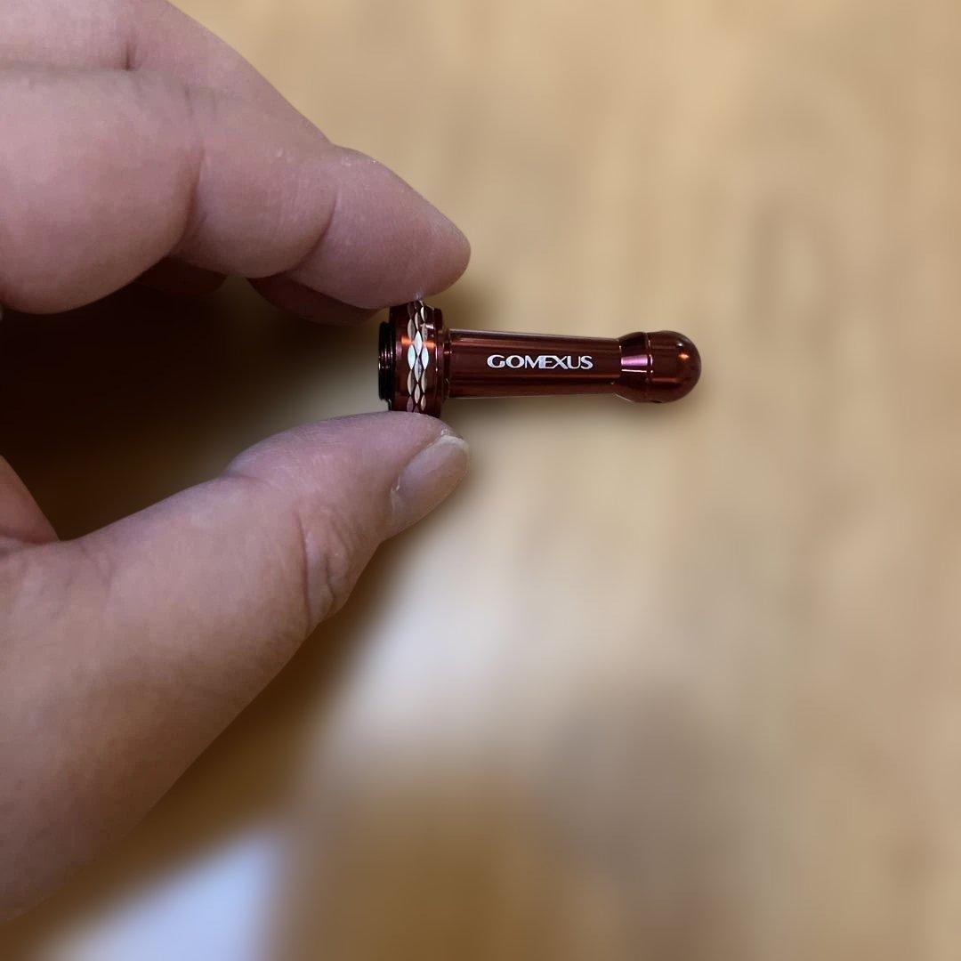 美品　スタジオオーシャンマーク　ダイワ用　シングルハンドル　ゴメクサス　スタンド