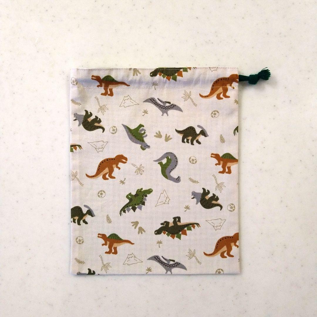 No.2225　お弁当袋(ボタン付き)、巾着袋(片ひも)、ランチマット　3点×4