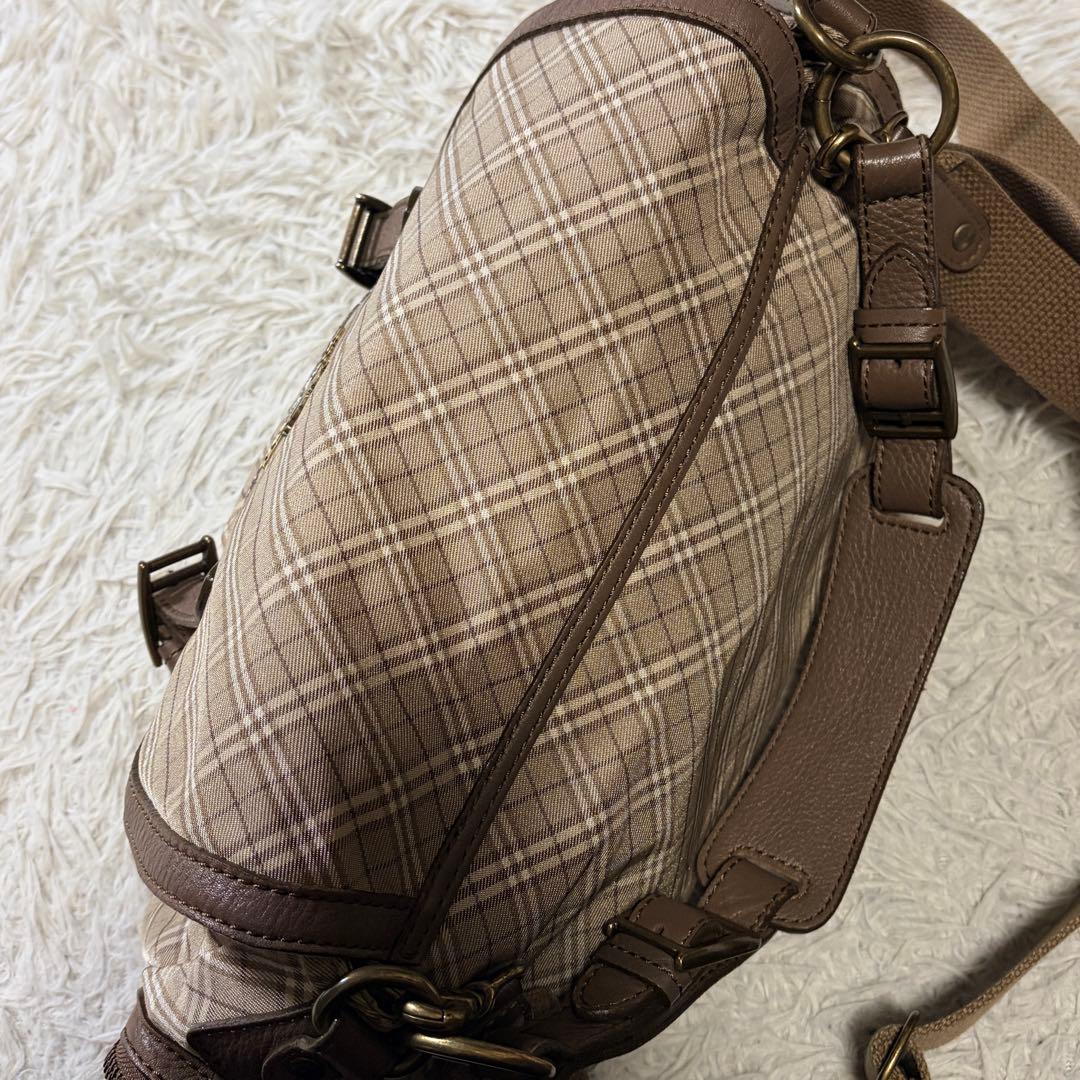 極美品/希少■バーバリーブルーレーベル　ショルダーバッグ　ノバチェック　ロゴ金具