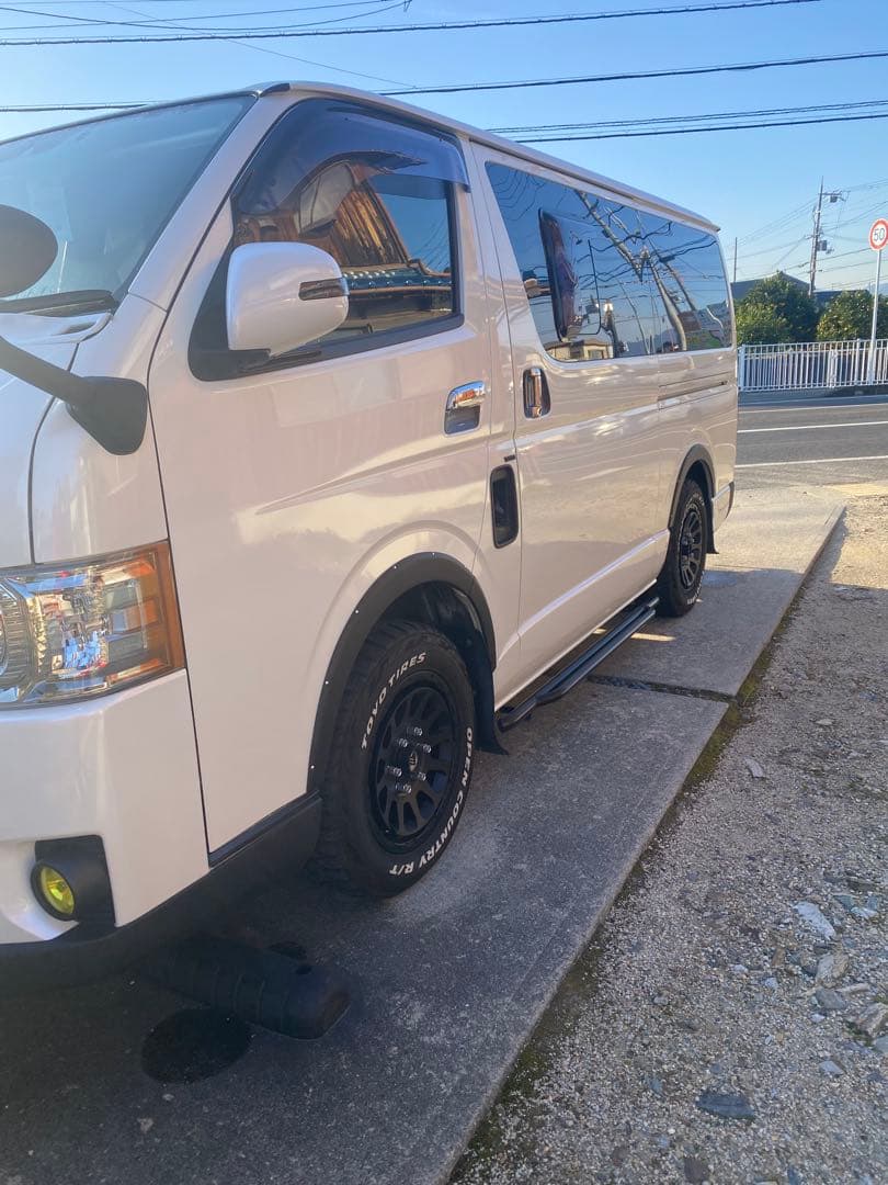 ギブソン　GIBSON 9ｍｍオーバーフェンダー　200系　ハイエース　車検対応