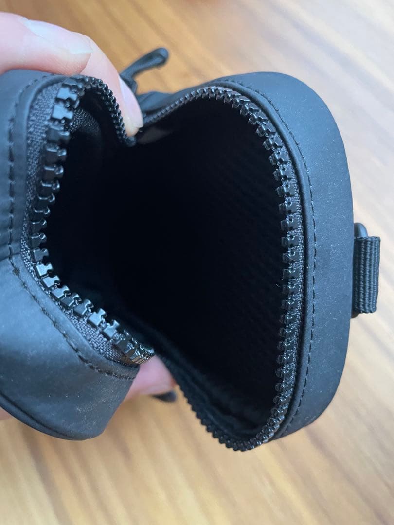 さ*ら様 【美品】ダイワ　BG SW 4000D-CXH ベスト用ポーチ付き