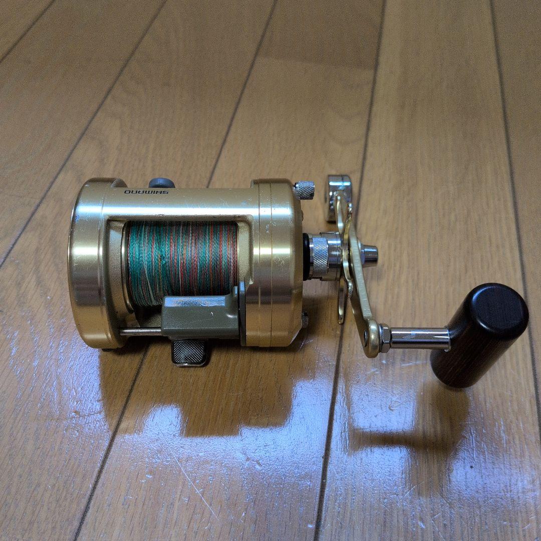 シマノ　カルカッタ小舟1000