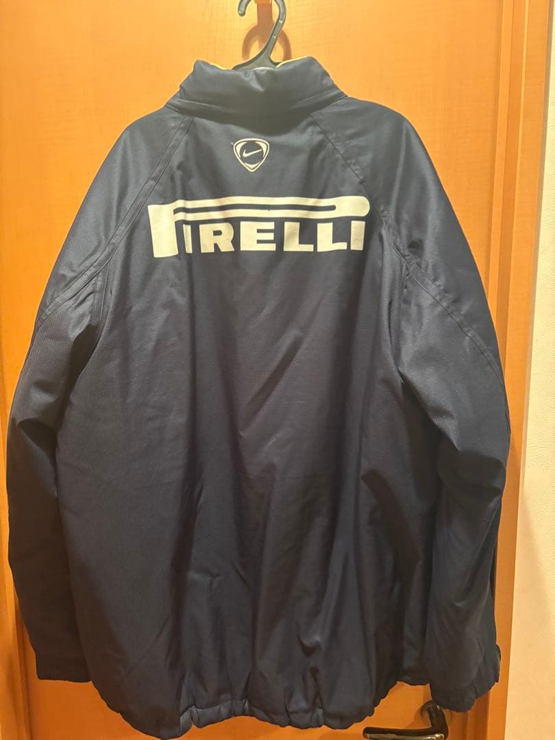 Nike Pirelli インテル　フード付きジャケット ネイビー