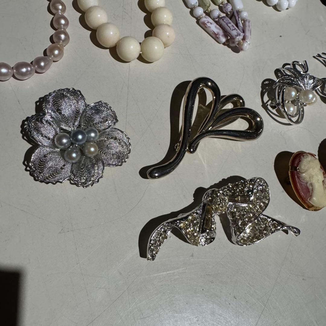 ★ アクセサリー　まとめ売り　遺品整理　生前整理 パール ネックレス ブローチ
