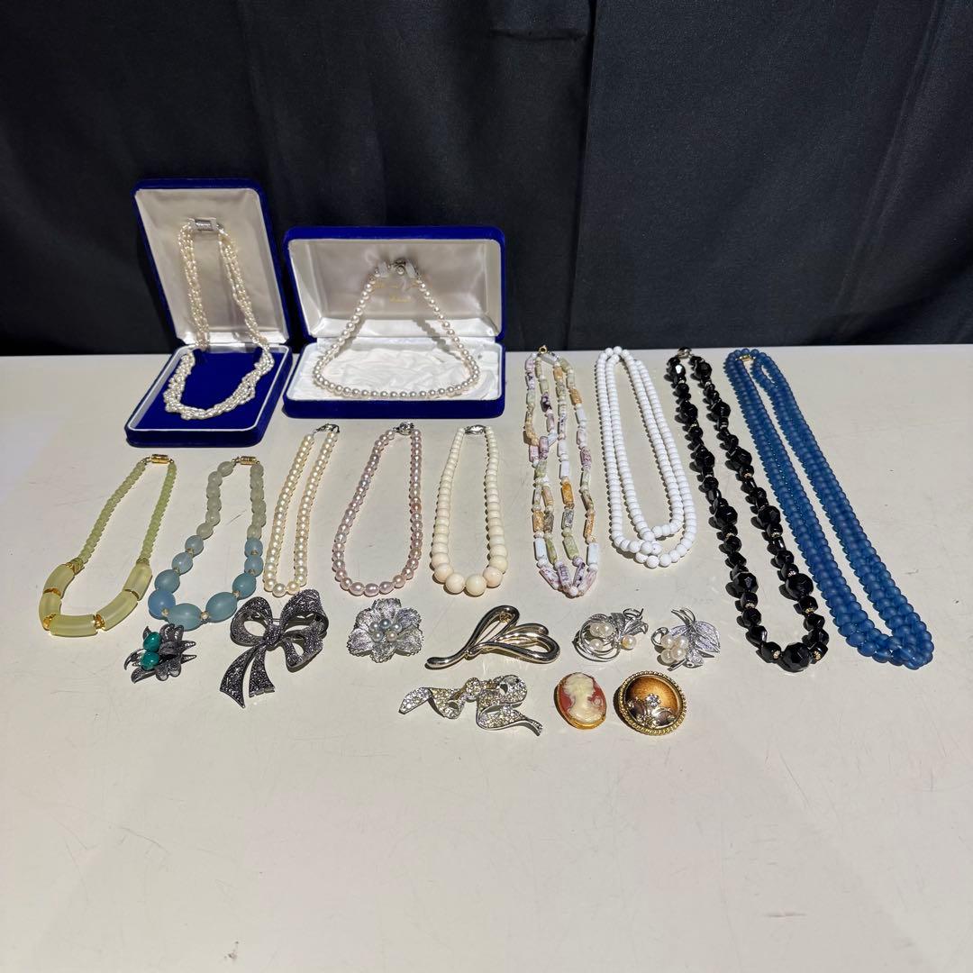 ★ アクセサリー　まとめ売り　遺品整理　生前整理 パール ネックレス ブローチ