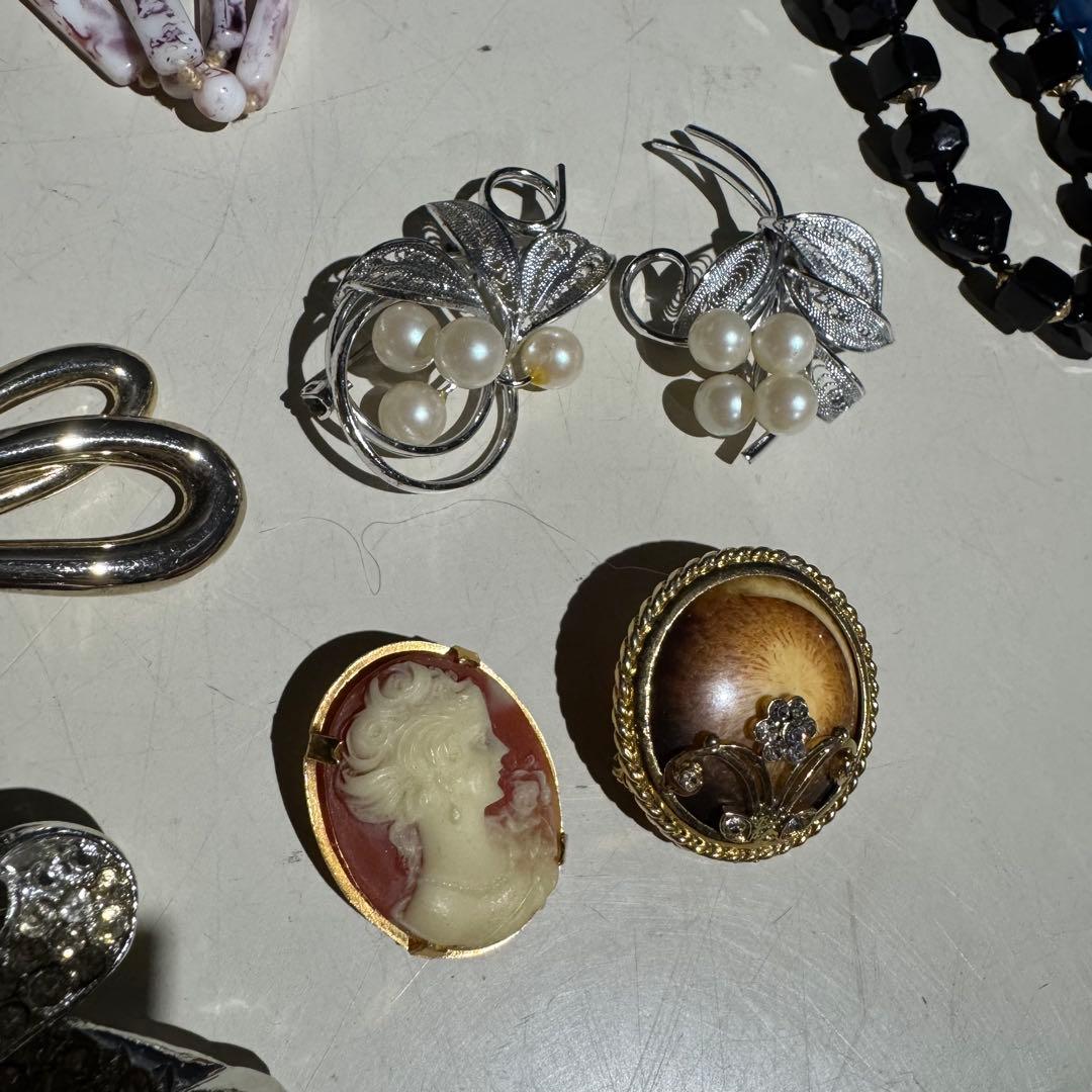 ★ アクセサリー　まとめ売り　遺品整理　生前整理 パール ネックレス ブローチ