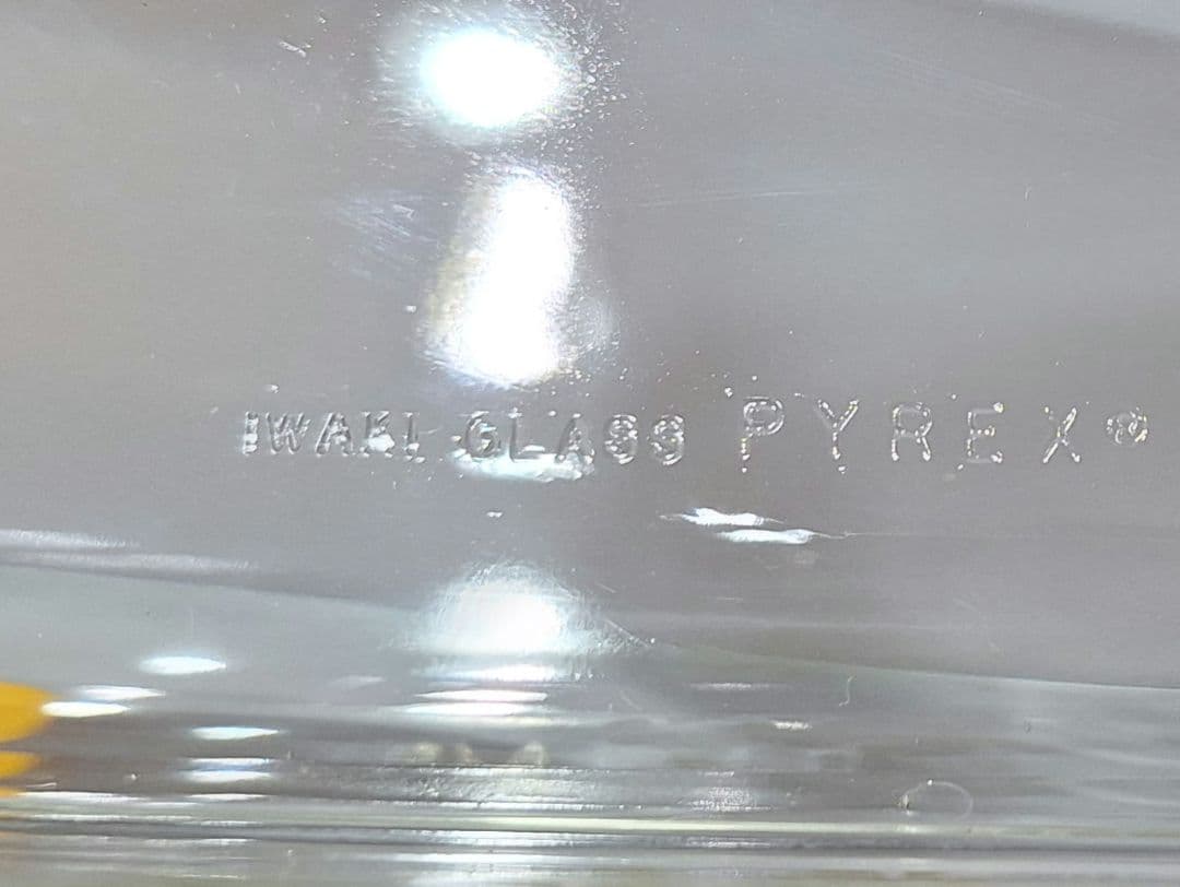 PYREX　オールドパイレックス　花柄　ガラス保存容器 2段　蓋1枚　未使用品