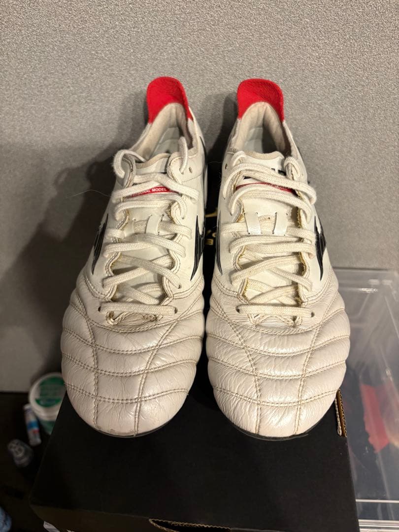 ミズノ　サッカースパイク　モレリアネオIII Japan