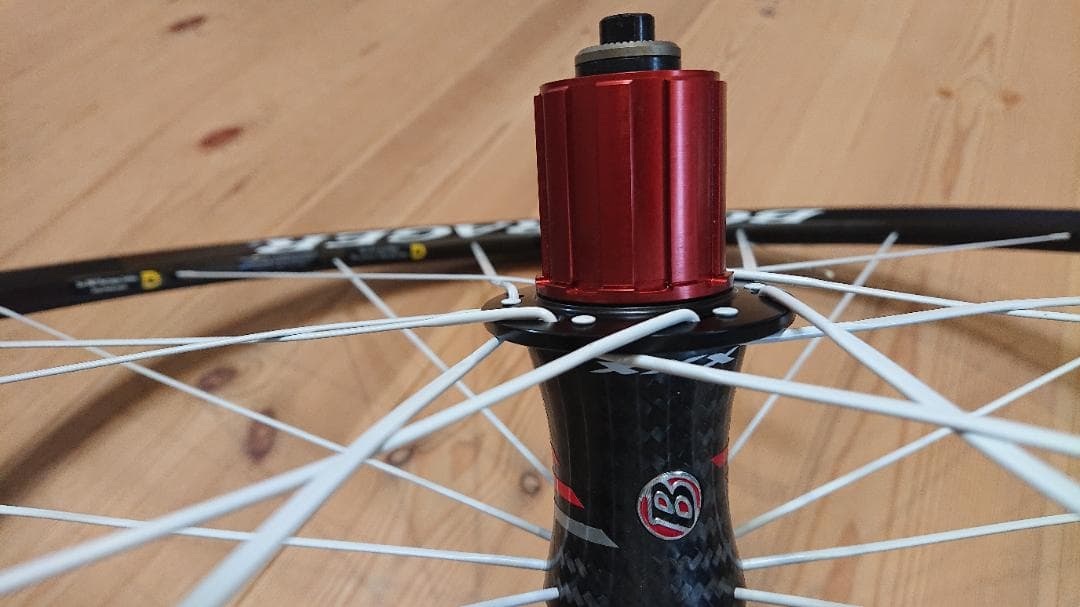 超レア美品カーボンBONTRAGER レースXXXライト１０速 後輪ホイール