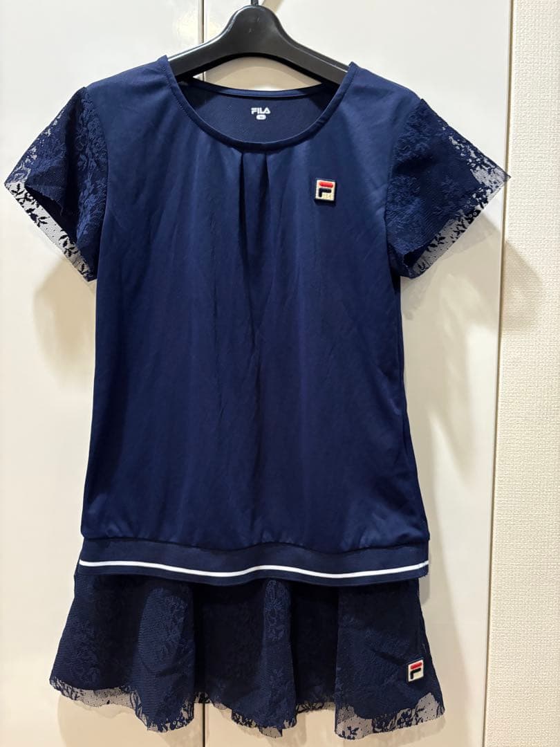 FILA レディーステニスウェア 上下Mサイズ2点セット