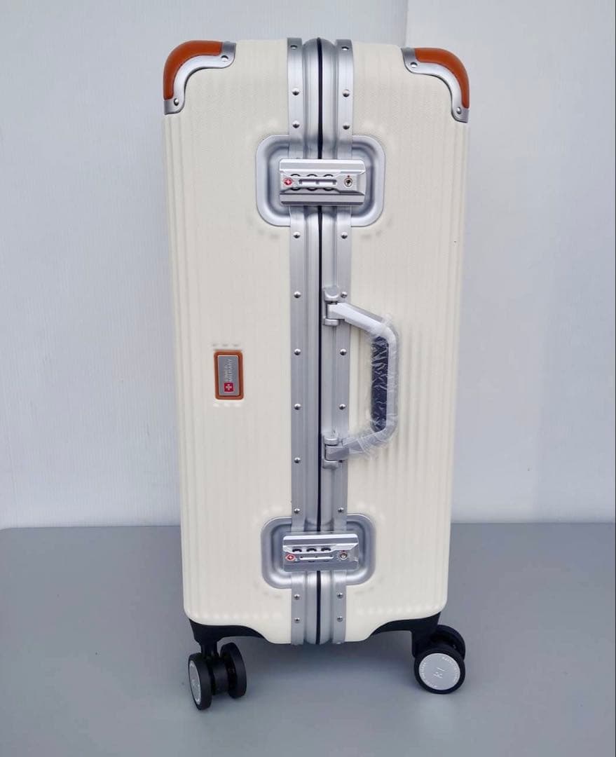 SWISS MILIARY キャリーバッグ 24インチ スーツケース