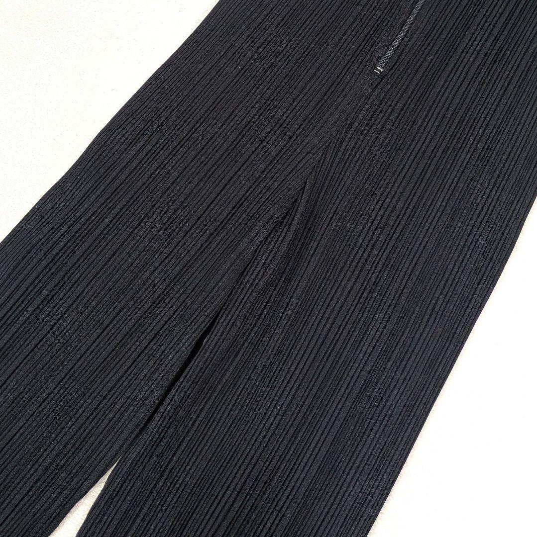 プリーツプリーズ　イッセイミヤケ　プリーツ　ジャンプスーツ　ジップデザイン