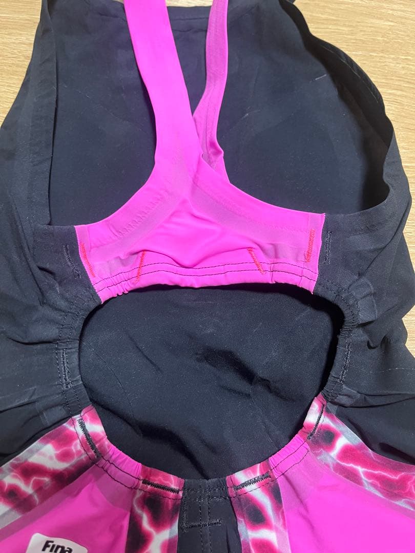 arena 競泳高速水着　ジュニア130