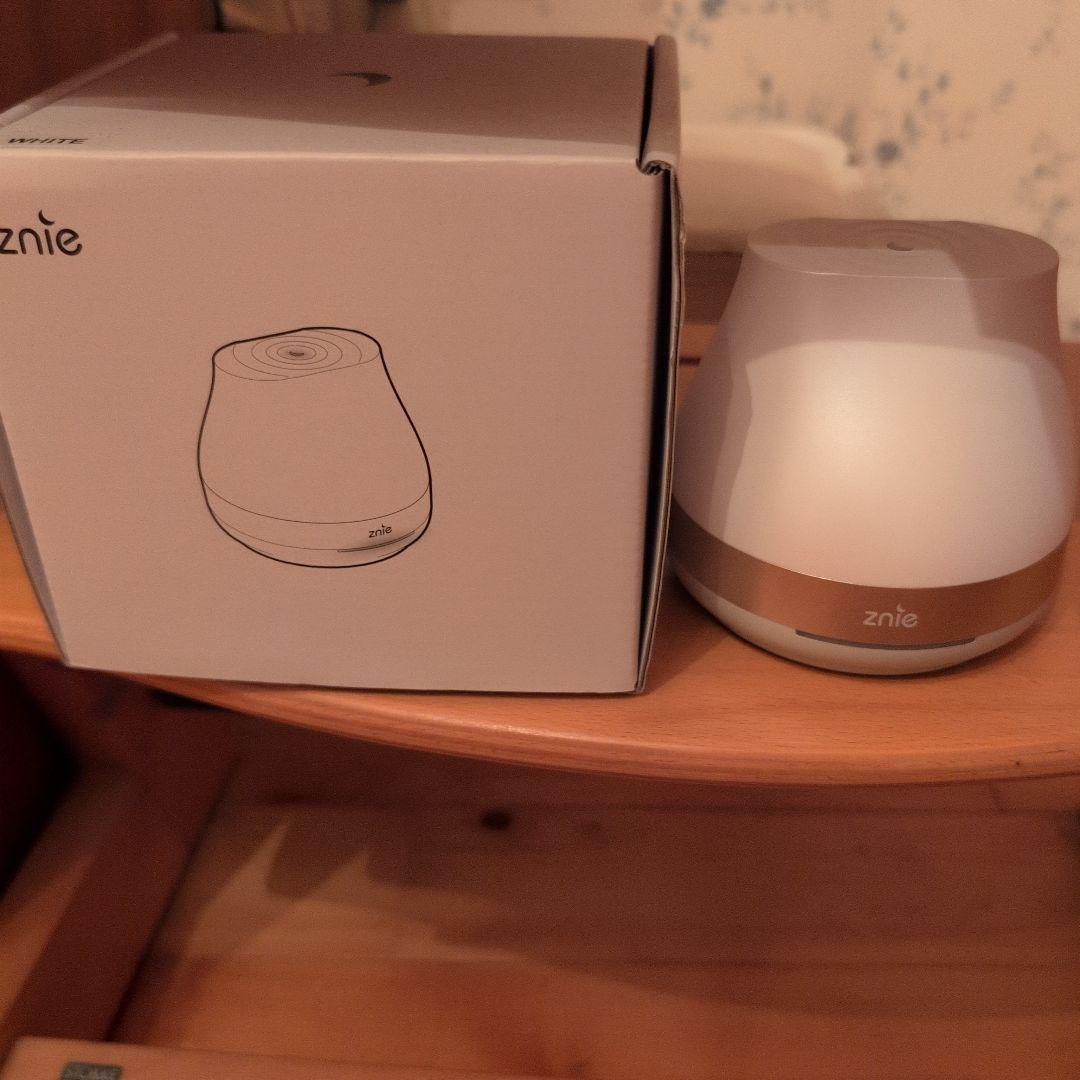 Znie Lite　ホワイト　睡眠の質改善