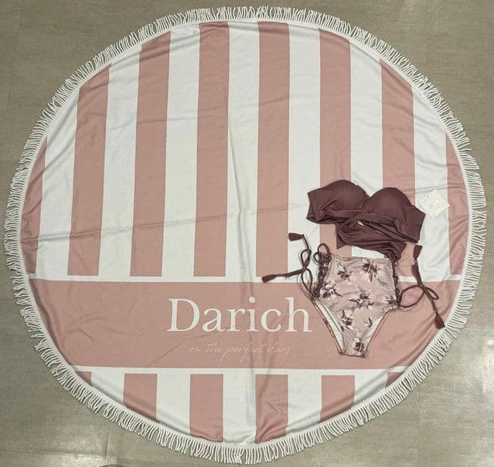 ダーリッチ　水着　未使用　ビーチタオル付き