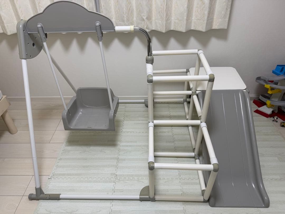 ジャングルジム　ブランコ付き　鉄棒