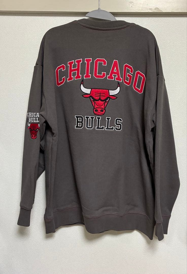 【新品タグ付】NBA シカゴ・ブルズ スウェット チャコールグレー