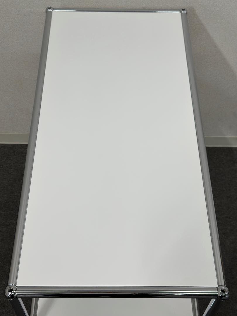 ■USM/ハラーシステム■ワゴン　ストッパー付き　トローリー　シェルフ　テーブル