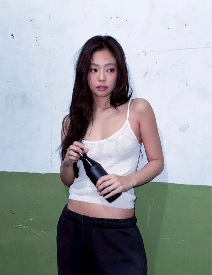 新品　未開封　「Stanley 1913 x JENNIE」ボトル350mL