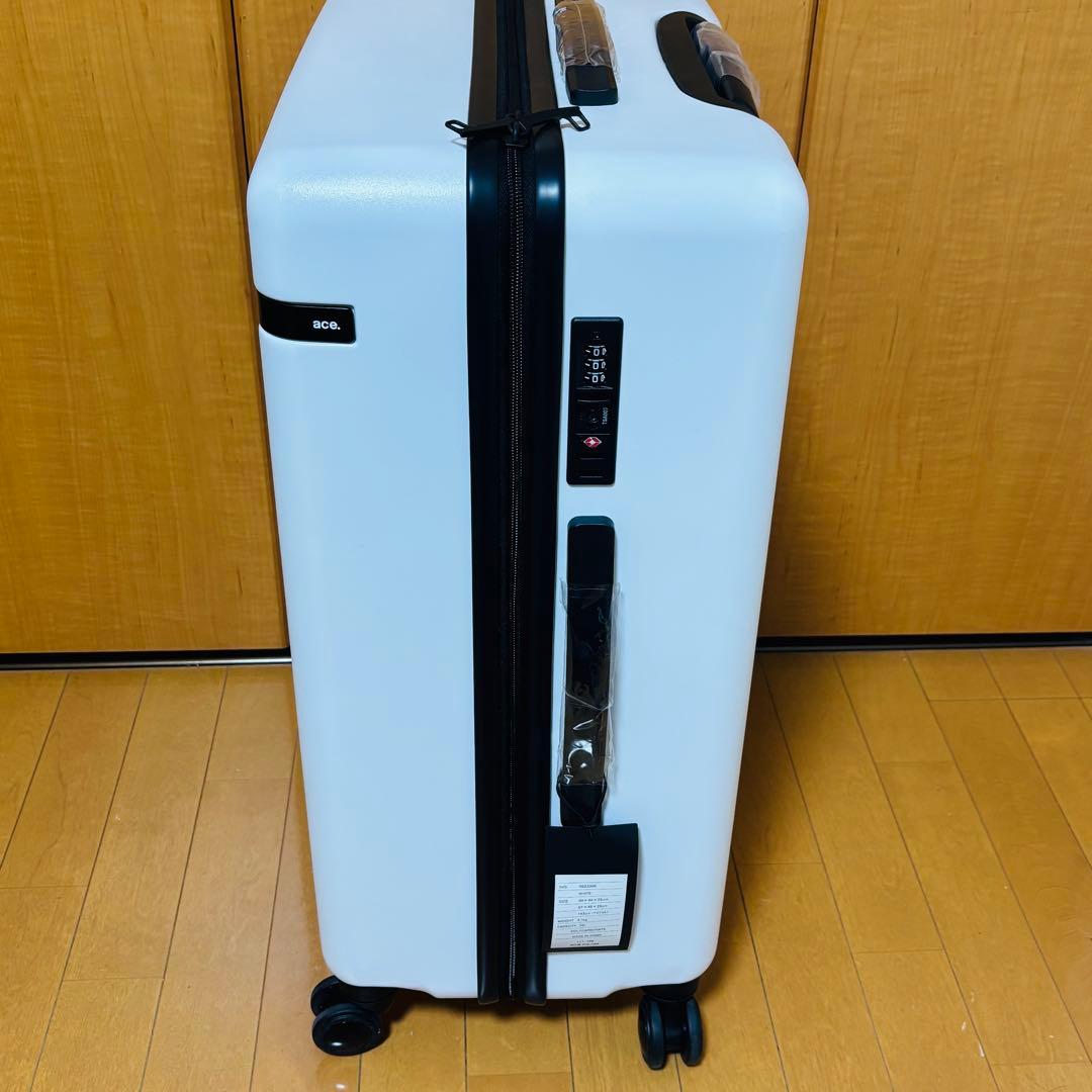 【未使用】ACE ホワイト　スーツケース　4輪　大型　74L コーナーストーンＺ