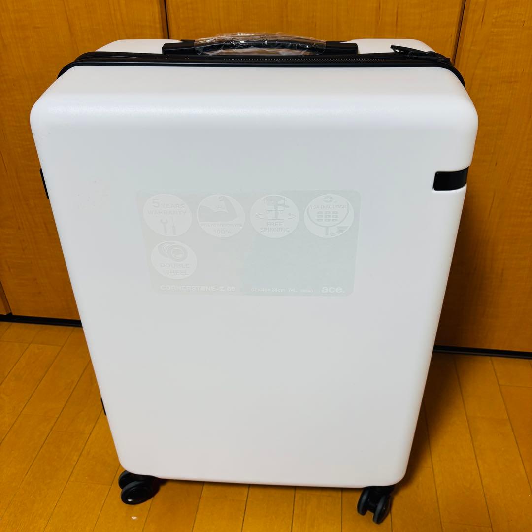 【未使用】ACE ホワイト　スーツケース　4輪　大型　74L コーナーストーンＺ