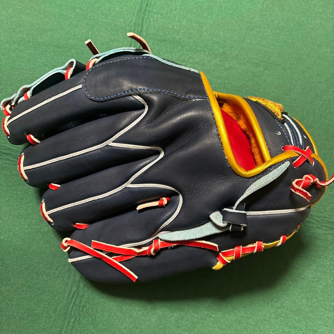 ミズノプロ　グローブ　伊藤大海モデル