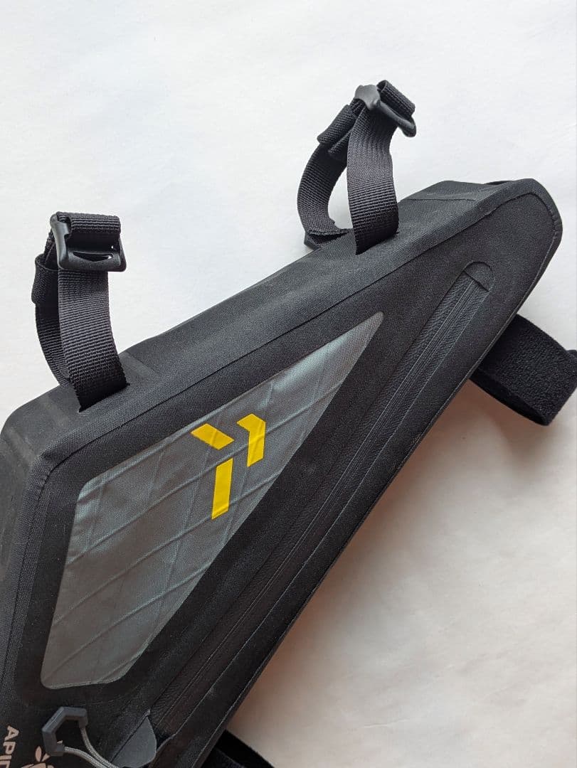 APIDURA アピデュラ バックカントリー フレームバッグ 2L