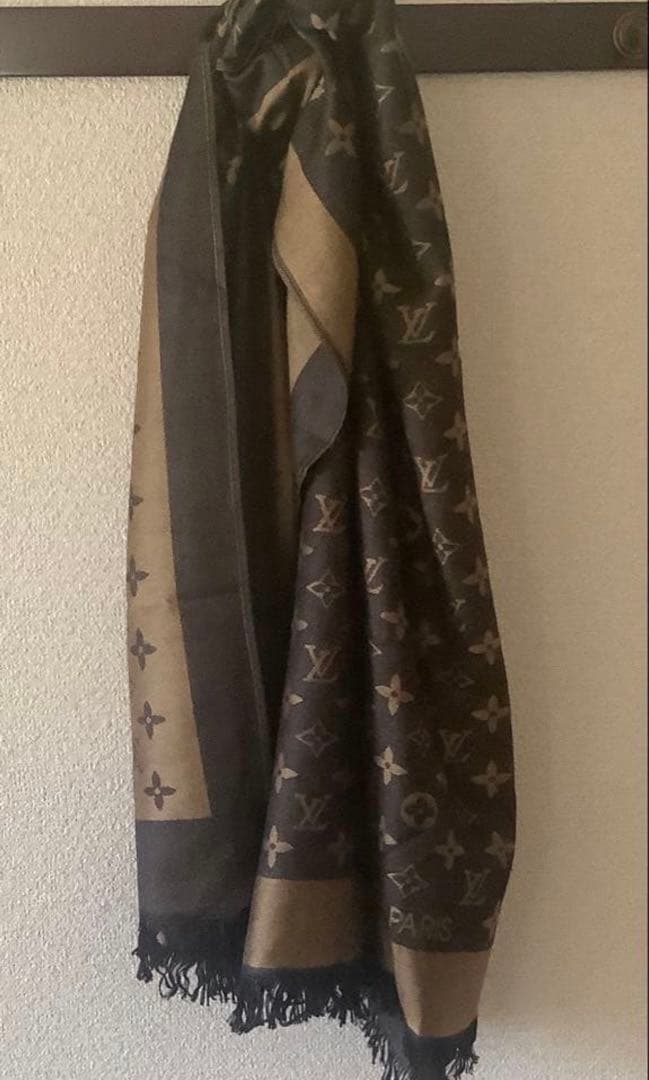 美品LOUIS VUITTON マフラー 、ストールブラウン・光沢のあるベージュ