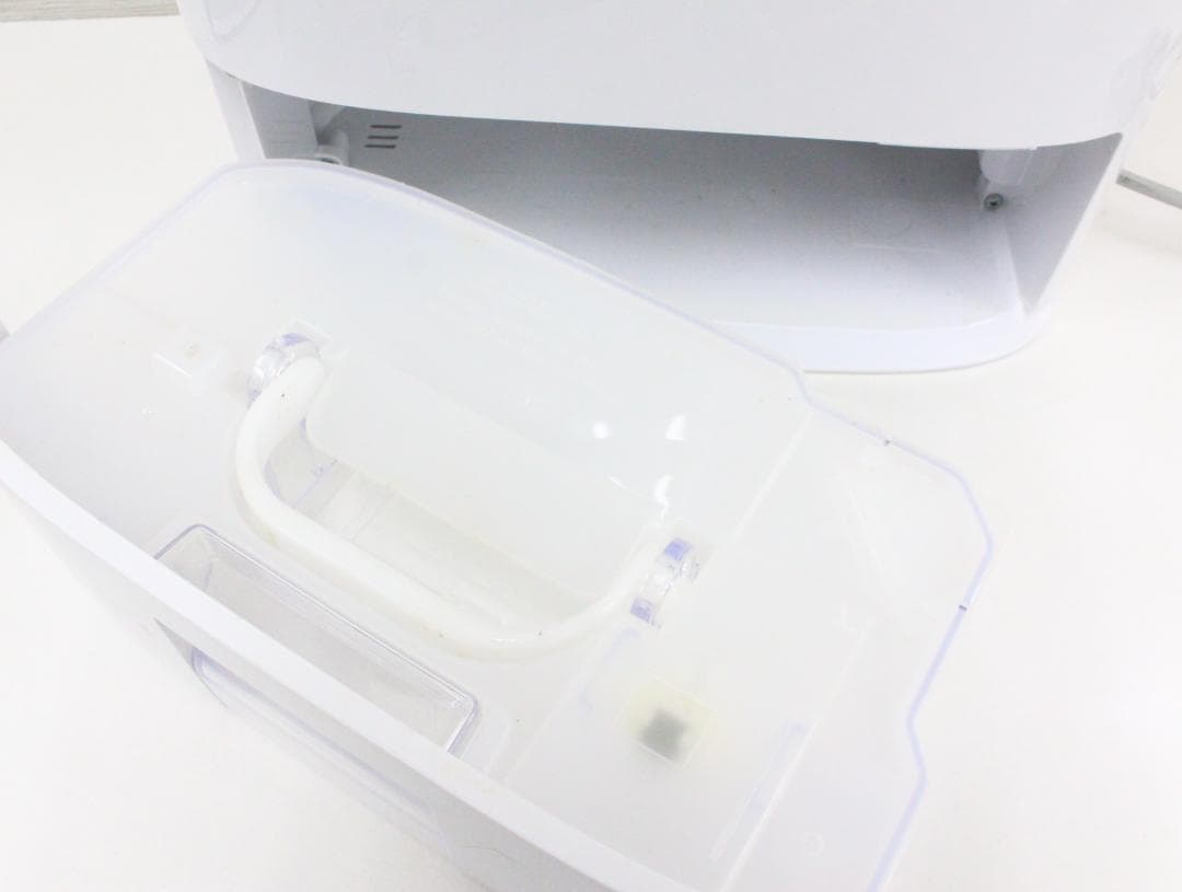 ▲パナソニック　衣類乾燥除湿機　F-YZTX60　2020年製 ②