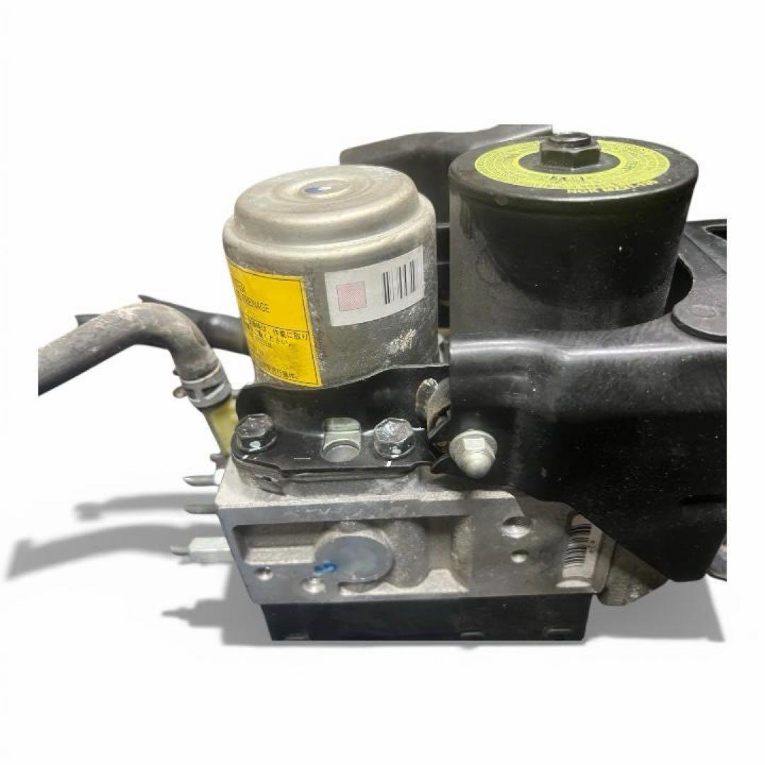 電*ズ様 ABS ブレーキアクチュエーター 44510ー30250 44050ー