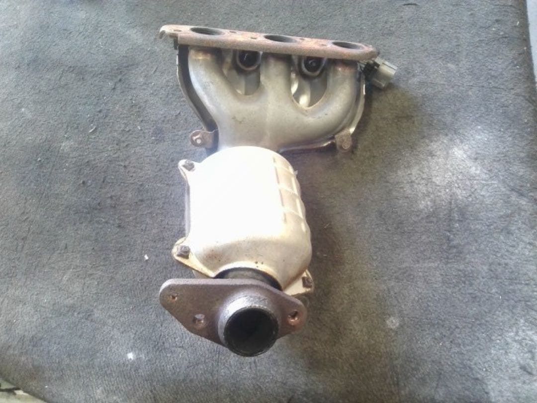 スズキ　ワゴンR MH21S 触媒コンバーター マニホールド付き