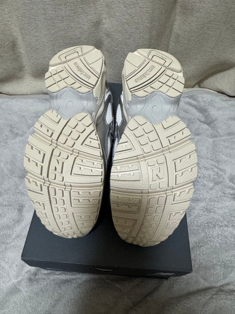 New Balance ML725CG 23.5cm ホワイト/シルバー