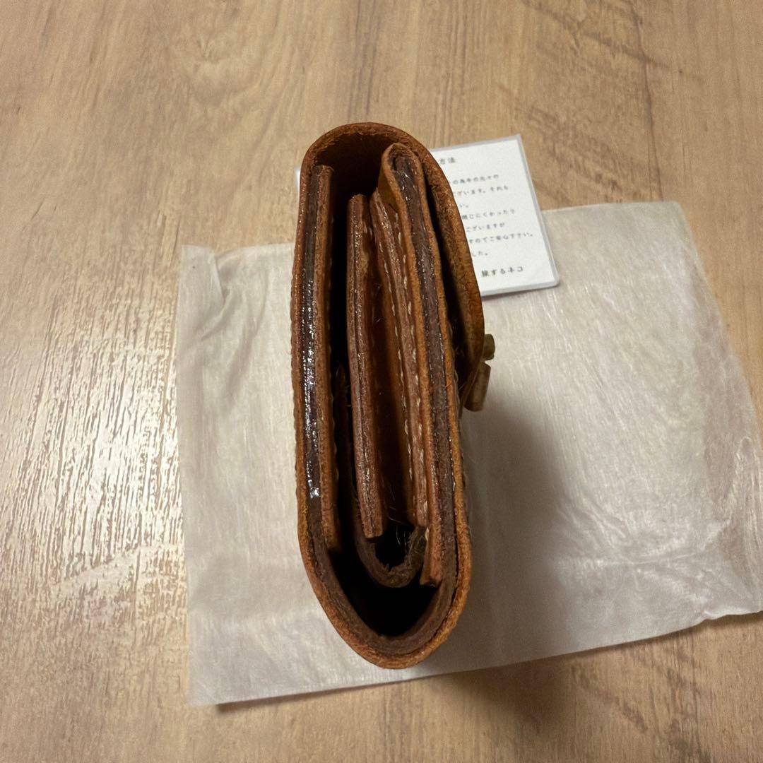 旅するネコ　コンパクト革財布【ヴィアッジオ】