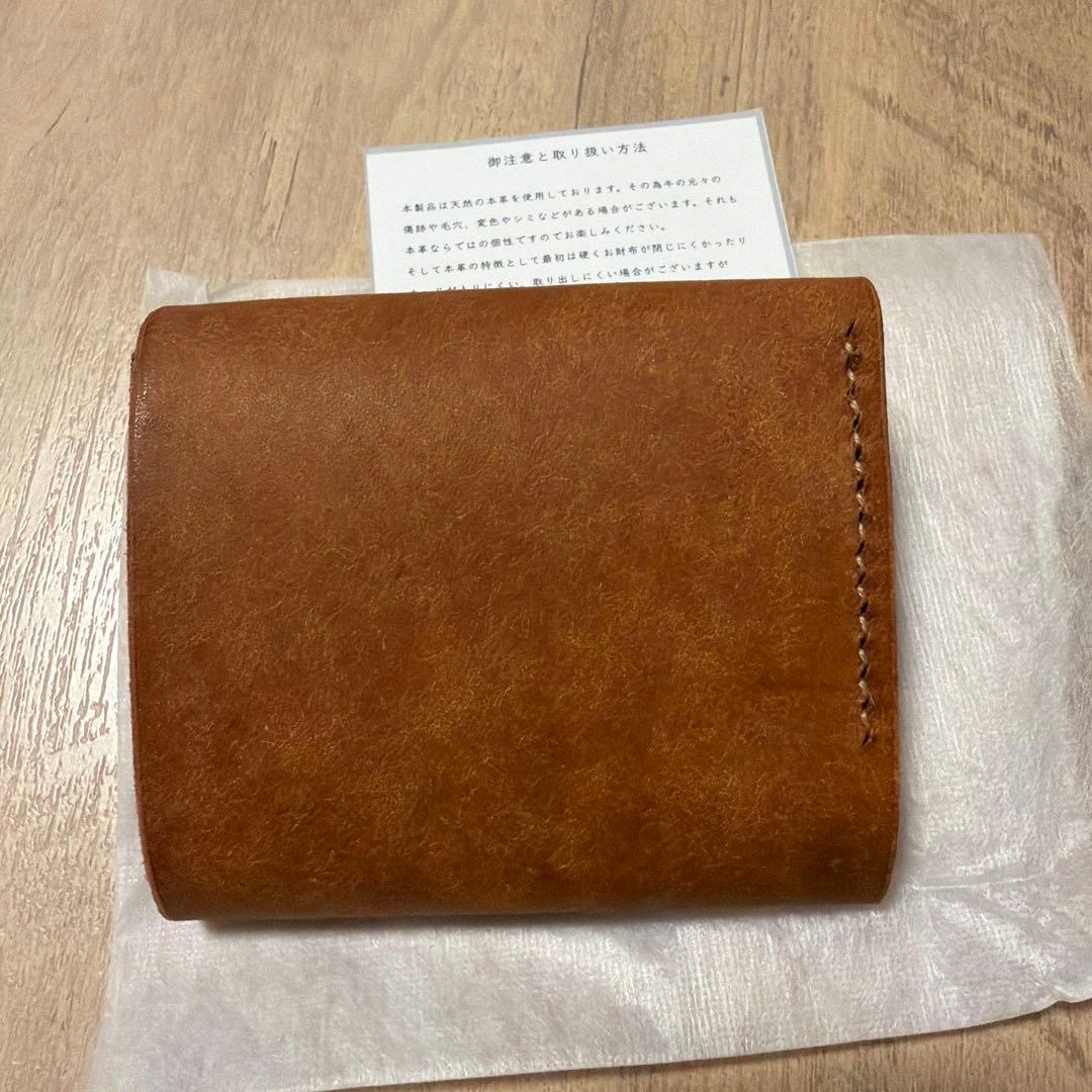 旅するネコ　コンパクト革財布【ヴィアッジオ】