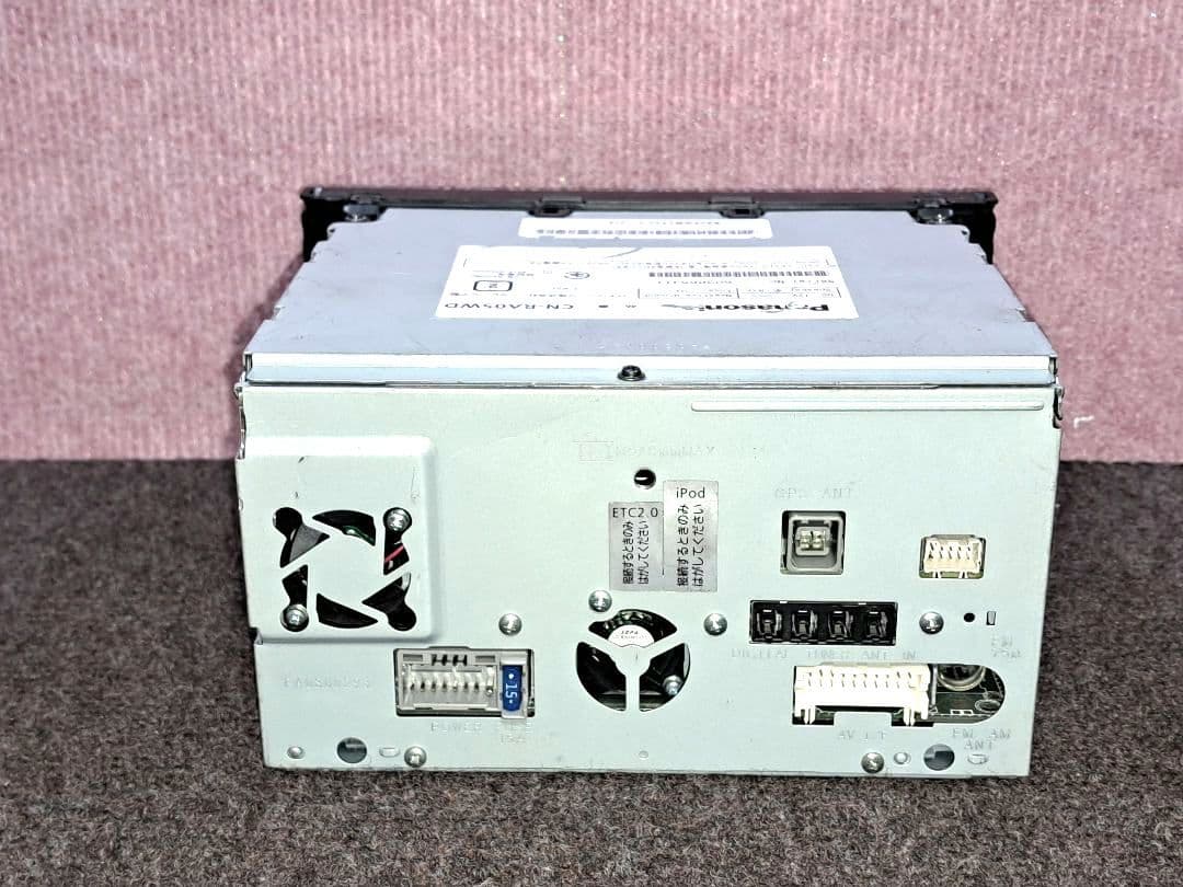 ★Strada CN-RA05WD BT対応・DVD再生・地デジ TV★動作良好