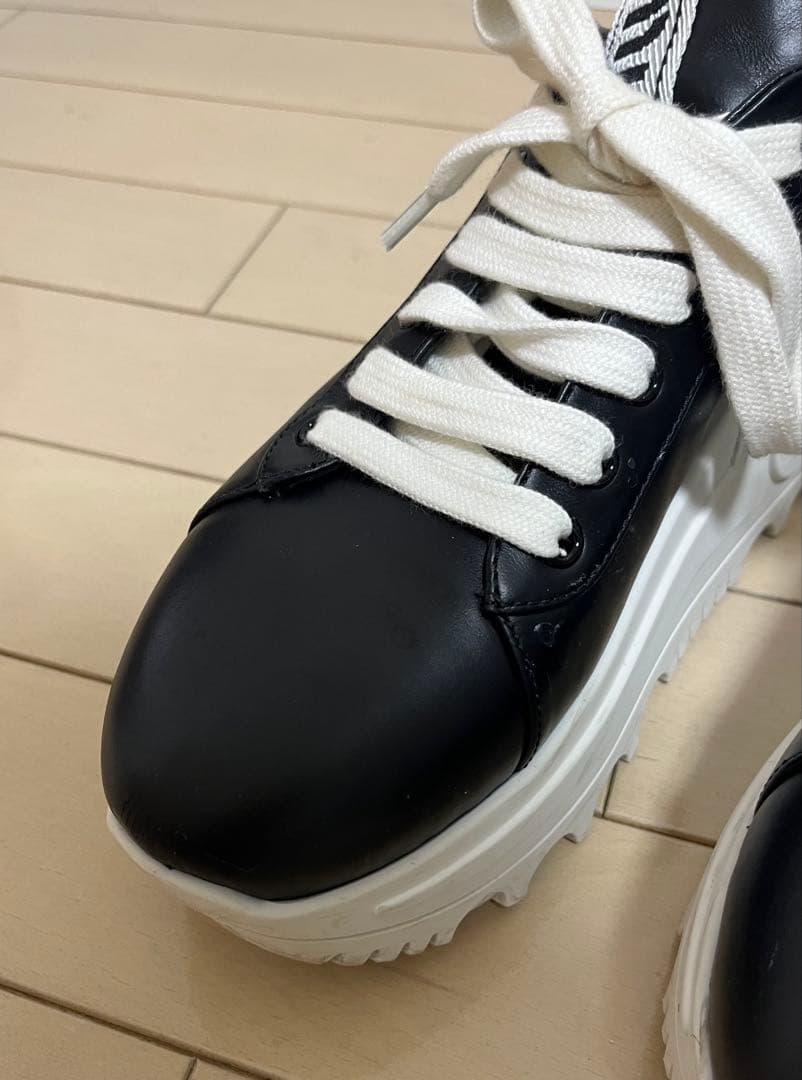 miumiu 厚底スニーカー　レザー　ブラック　サイズ36