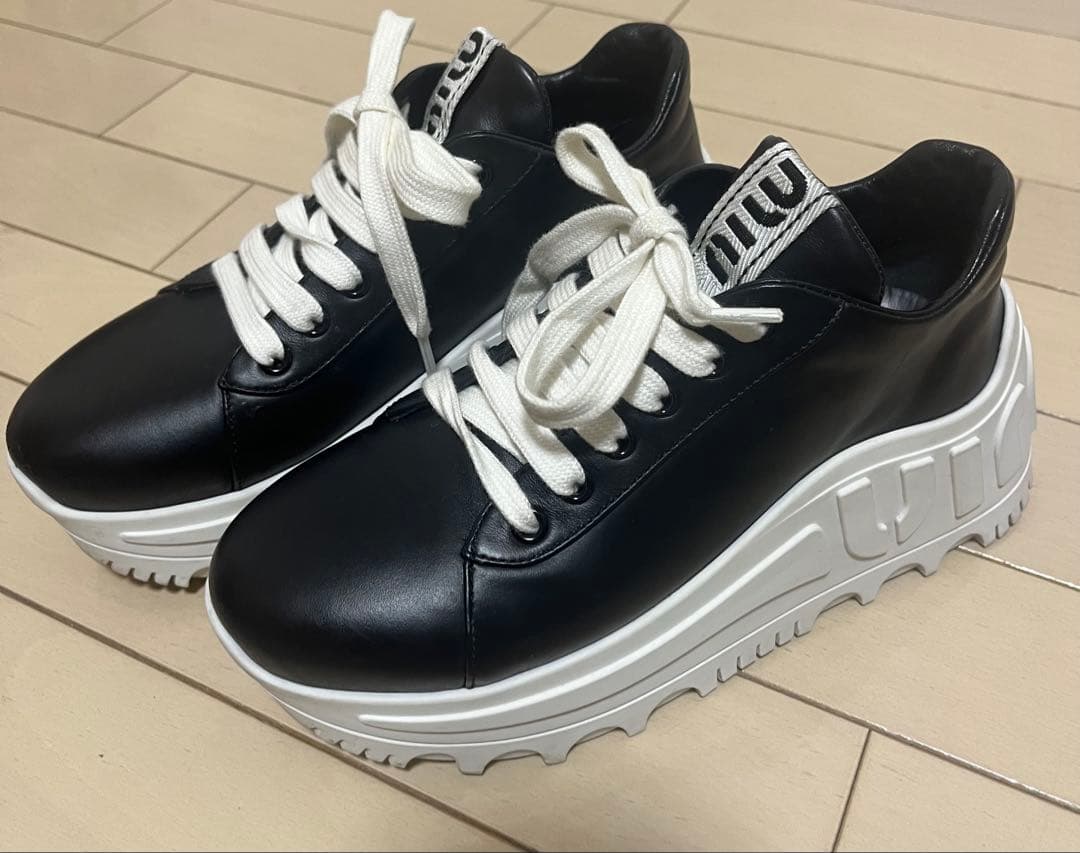 miumiu 厚底スニーカー　レザー　ブラック　サイズ36