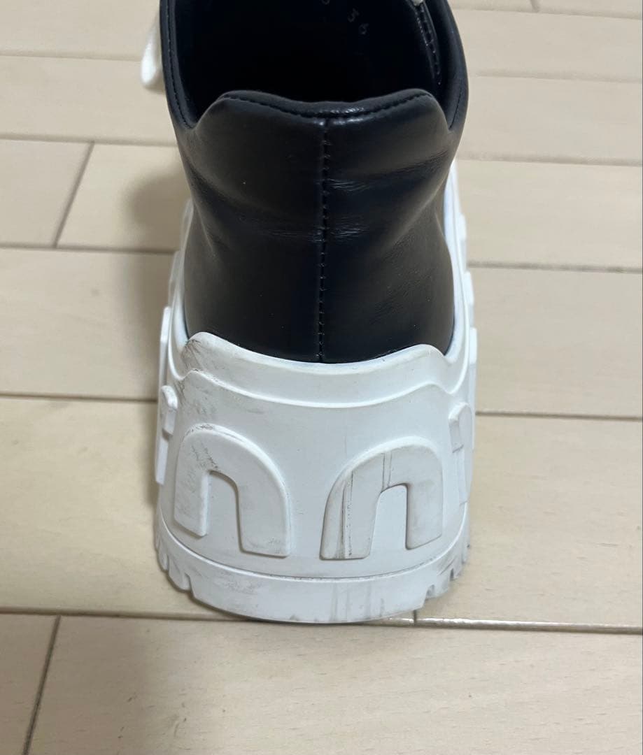 miumiu 厚底スニーカー　レザー　ブラック　サイズ36