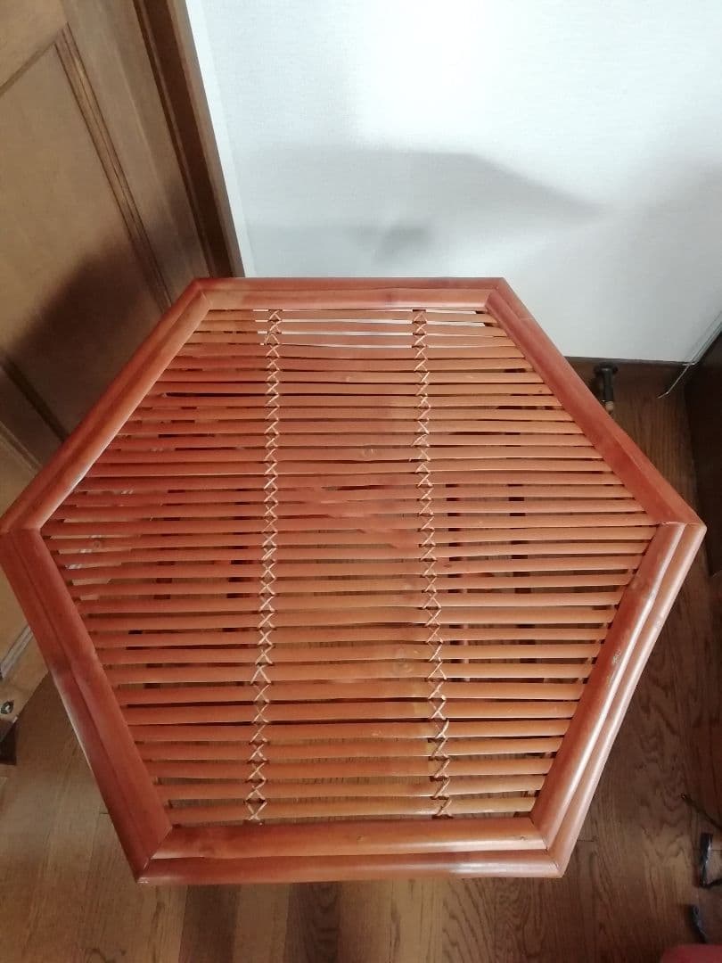 【サリー】バンブーとラタンの折りたたみテーブル＆イス