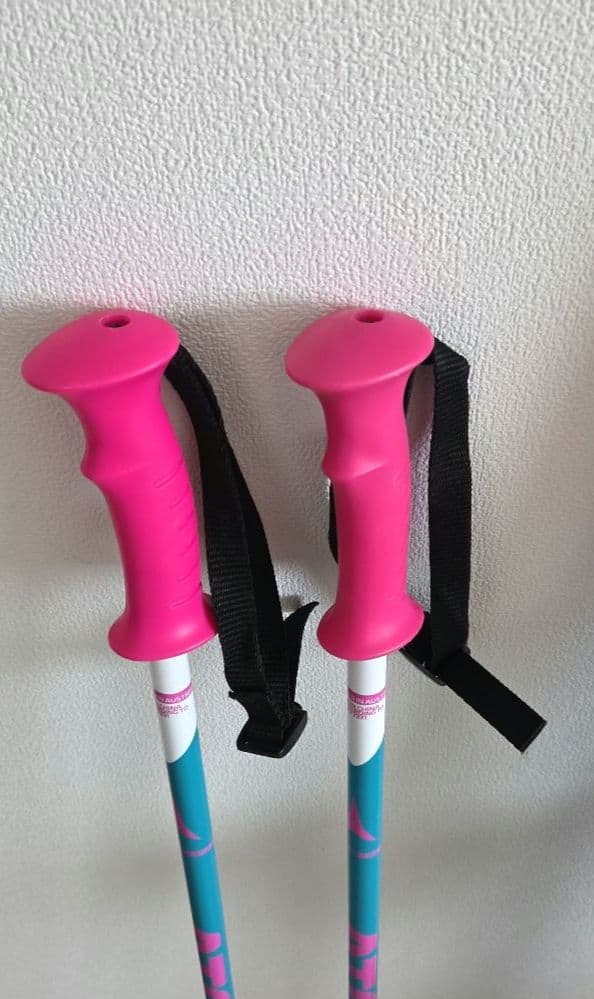 美品・アトミックATOMIC【スキー板・ビンディング・ストック】ホルダ－ベルト