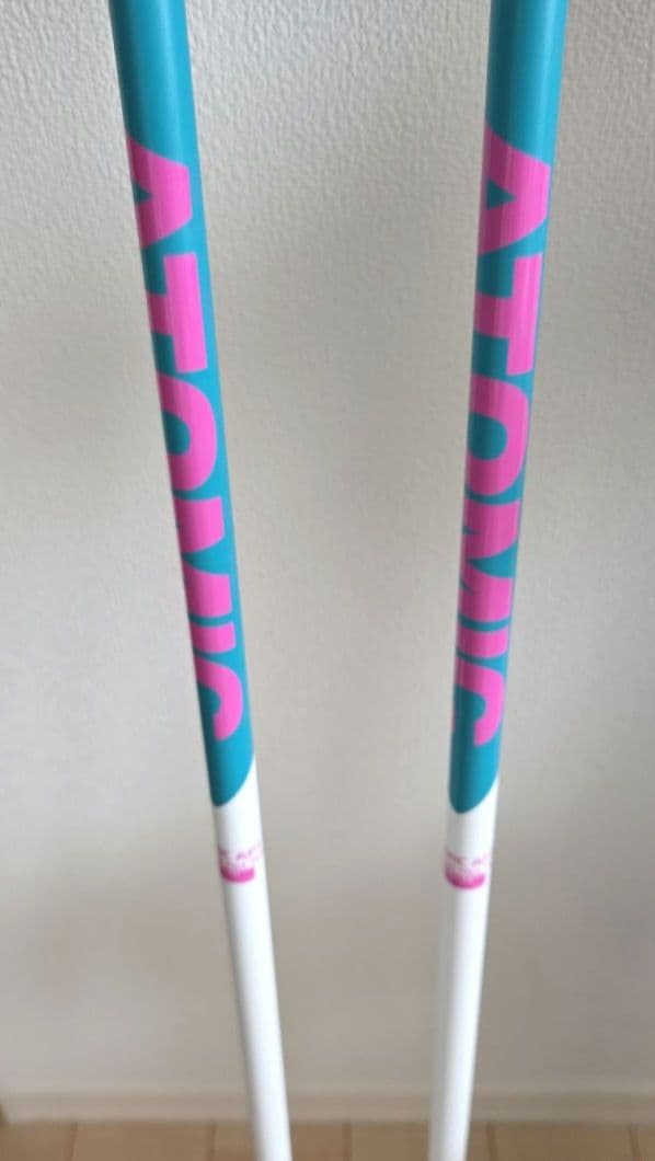 美品・アトミックATOMIC【スキー板・ビンディング・ストック】ホルダ－ベルト