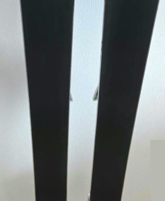 美品・アトミックATOMIC【スキー板・ビンディング・ストック】ホルダ－ベルト